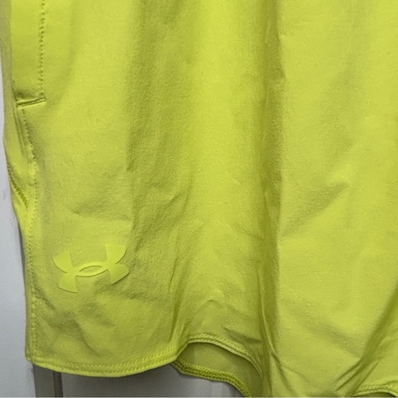 Under Armour Flex Woven Shorts Women’s 2XL Lime Yellow NWT Athletic Running - Picture 8 of 8